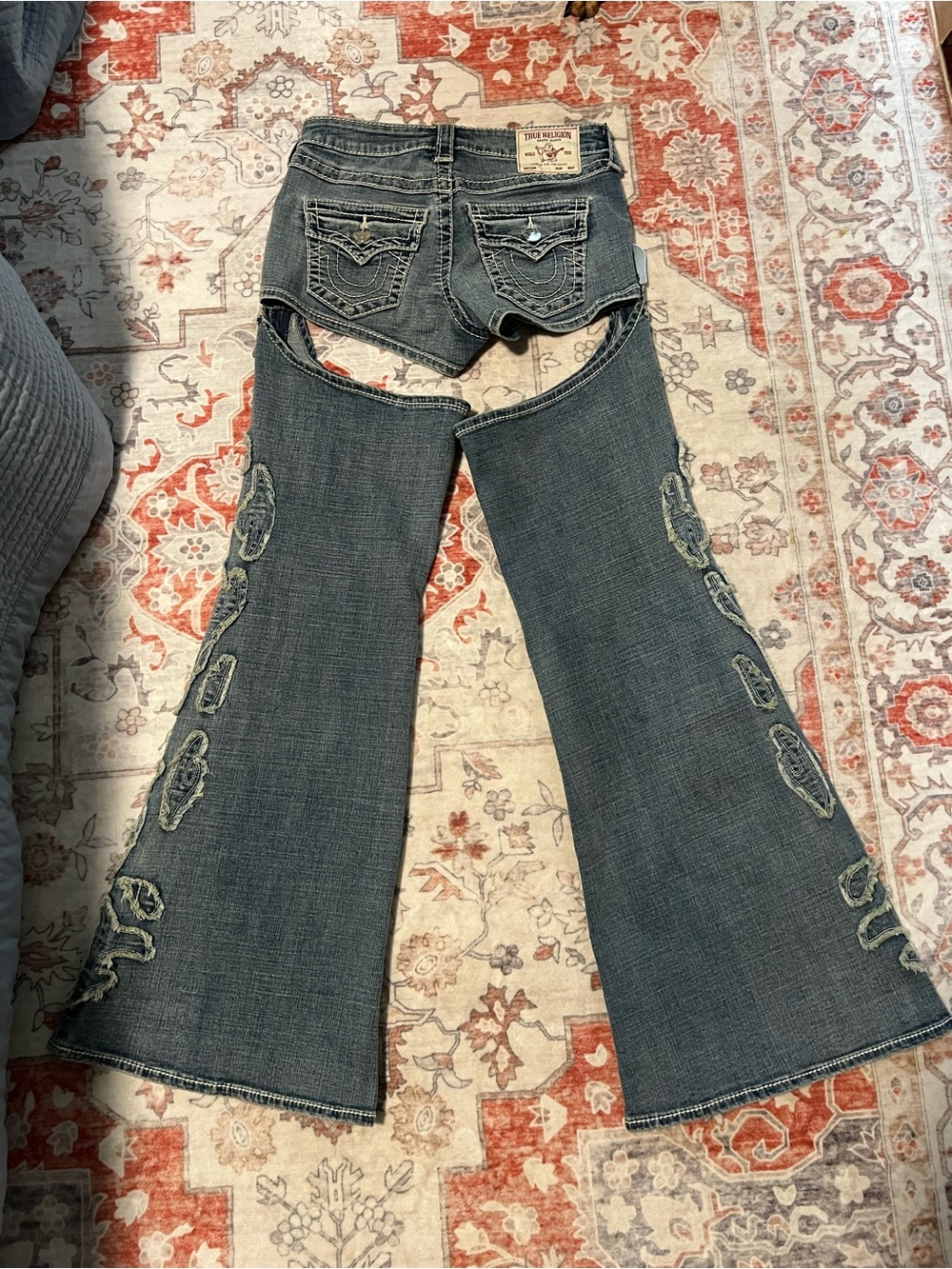 TRUE RELIGION Western Relaxed Chap Flare Jean - Picture 5 of 12